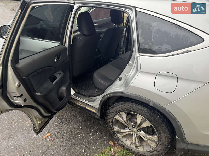 Внедорожник / Кроссовер Honda CR-V 2012 в Виннице