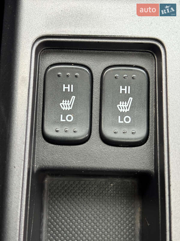 Позашляховик / Кросовер Honda CR-V 2008 в Києві фото 17 Позашляховик / Кросовер Honda CR-V 2008 в Києві