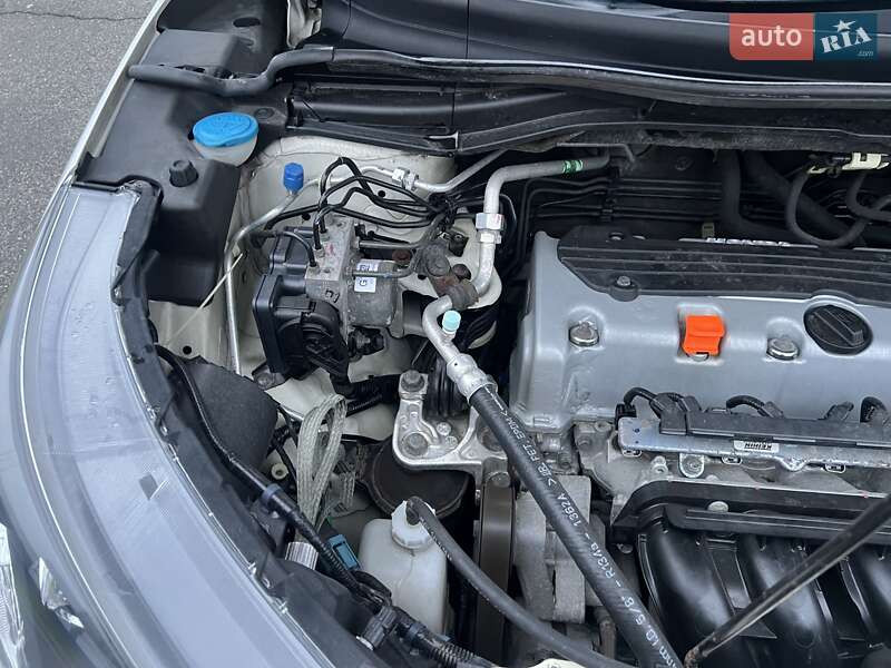 Внедорожник / Кроссовер Honda CR-V 2012 в Борисполе