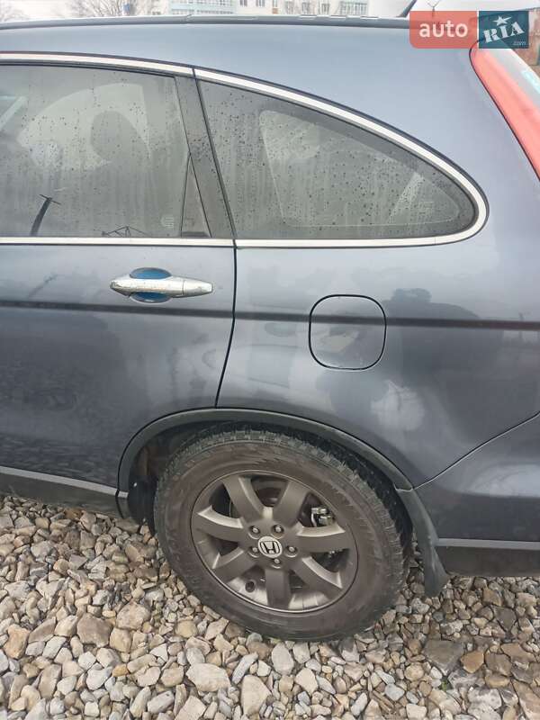 Внедорожник / Кроссовер Honda CR-V 2008 в Каменец-Подольском