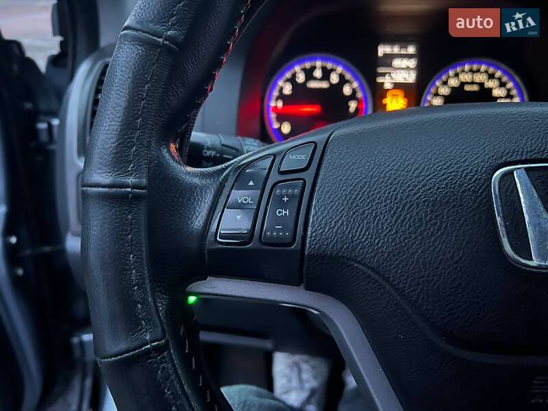 Позашляховик / Кросовер Honda CR-V 2008 в Києві
