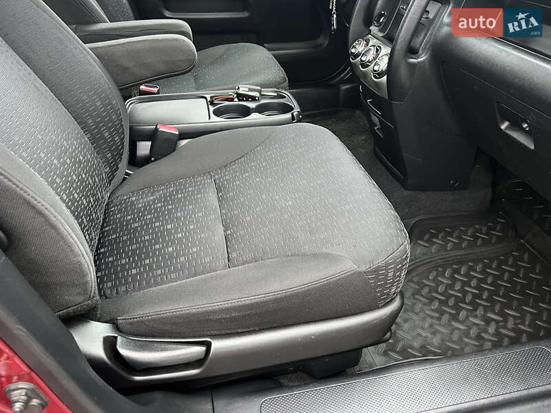 Позашляховик / Кросовер Honda CR-V 2005 в Києві