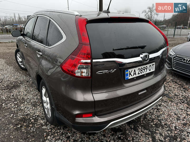 Позашляховик / Кросовер Honda CR-V 2016 в Києві