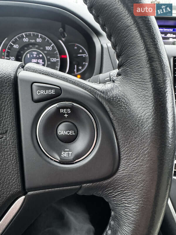 Позашляховик / Кросовер Honda CR-V 2016 в Києві