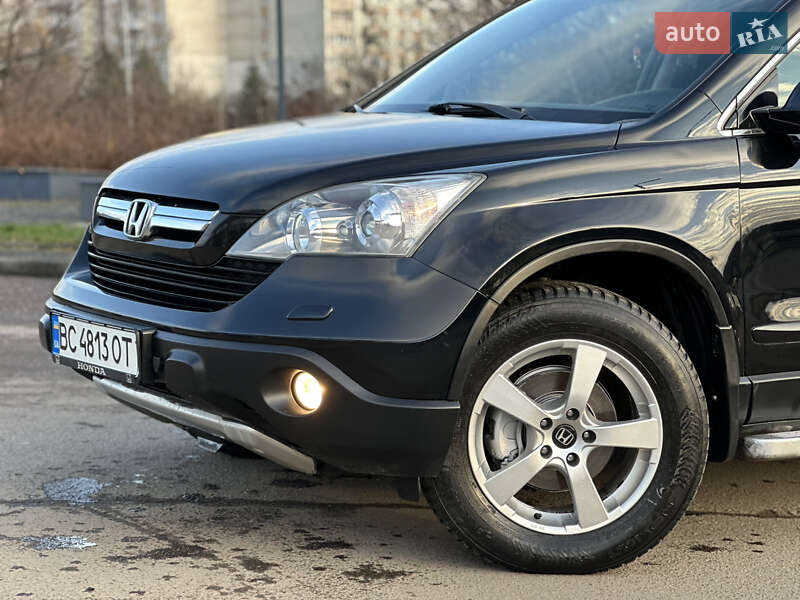Позашляховик / Кросовер Honda CR-V 2008 в Дрогобичі