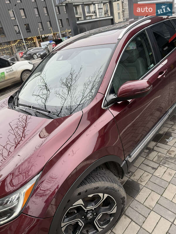 Внедорожник / Кроссовер Honda CR-V 2018 в Хмельницком