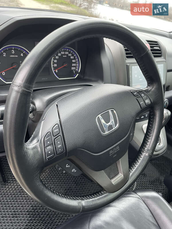 Позашляховик / Кросовер Honda CR-V 2011 в Києві