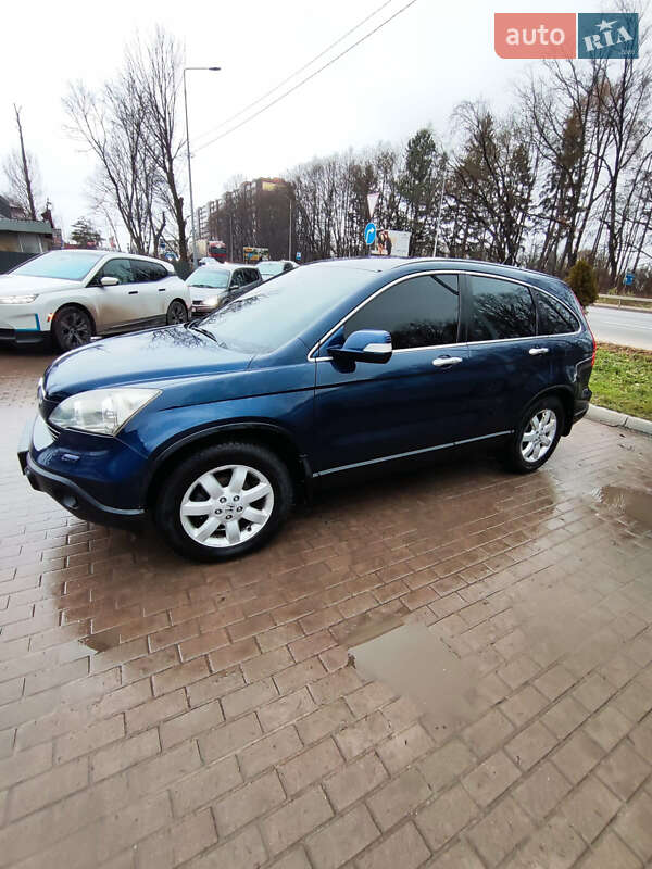 Внедорожник / Кроссовер Honda CR-V 2006 в Тернополе