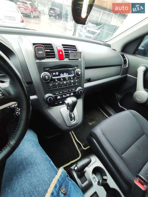 Внедорожник / Кроссовер Honda CR-V 2006 в Тернополе
