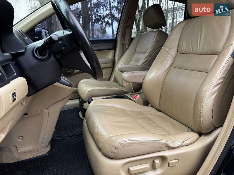 Позашляховик / Кросовер Honda CR-V 2008 в Києві