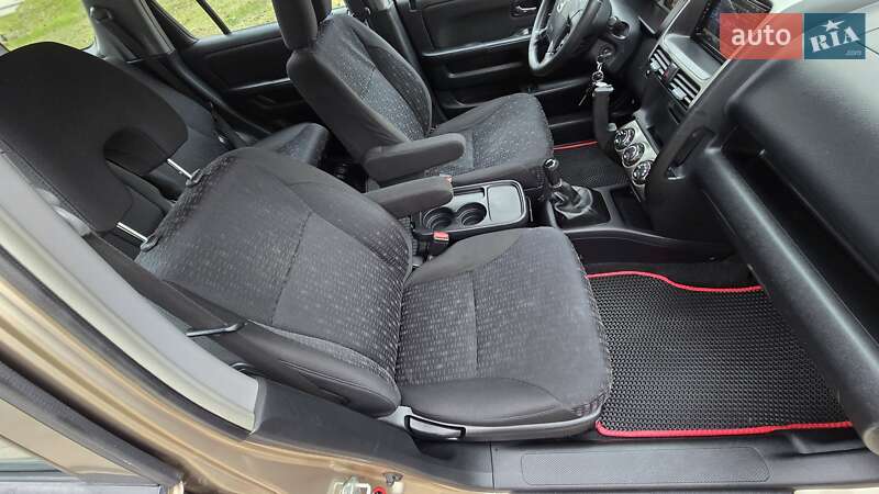 Позашляховик / Кросовер Honda CR-V 2006 в Дніпрі фото 11 Позашляховик / Кросовер Honda CR-V 2006 в Дніпрі