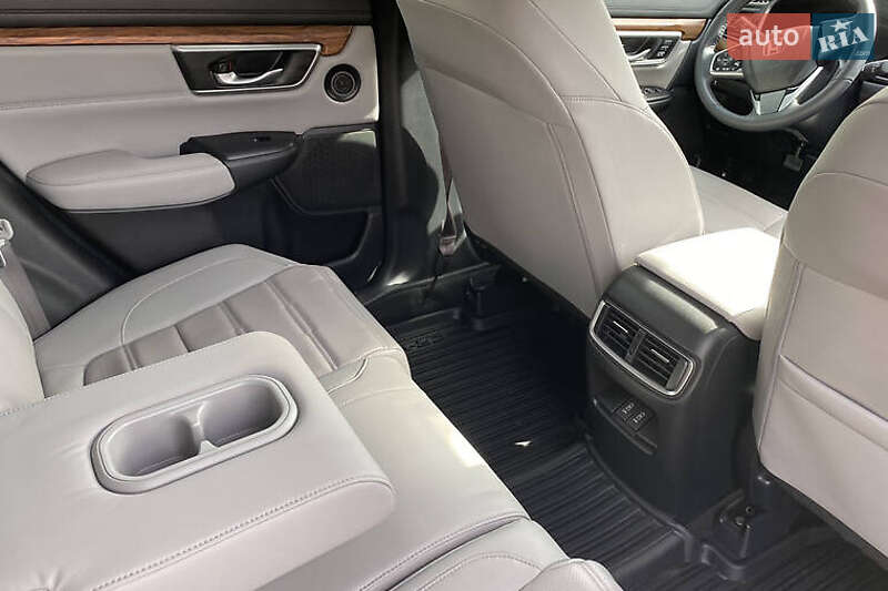 Позашляховик / Кросовер Honda CR-V 2018 в Києві фото 10 Позашляховик / Кросовер Honda CR-V 2018 в Києві