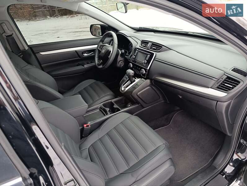 Позашляховик / Кросовер Honda CR-V 2018 в Чернігові