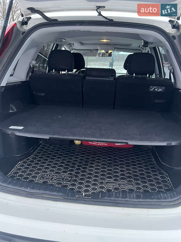 Позашляховик / Кросовер Honda CR-V 2011 в Богодухіву