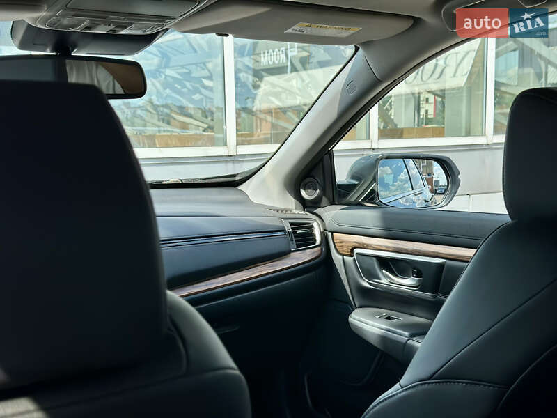 Позашляховик / Кросовер Honda CR-V 2018 в Києві