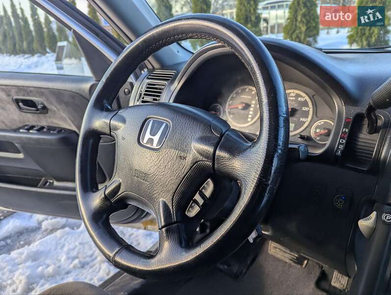 Позашляховик / Кросовер Honda CR-V 2003 в Трускавці фото 2 Позашляховик / Кросовер Honda CR-V 2003 в Трускавці