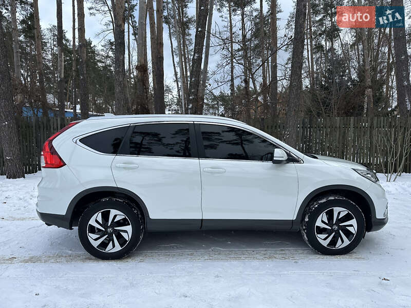Внедорожник / Кроссовер Honda CR-V 2017 в Киеве