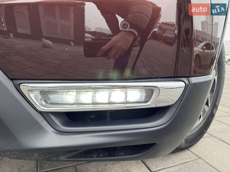 Внедорожник / Кроссовер Honda CR-V 2018 в Киеве