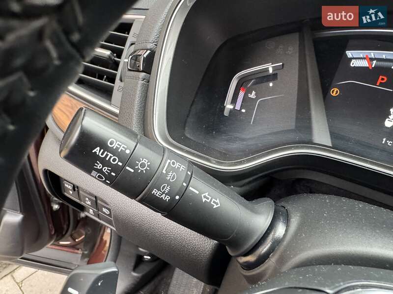 Внедорожник / Кроссовер Honda CR-V 2018 в Киеве