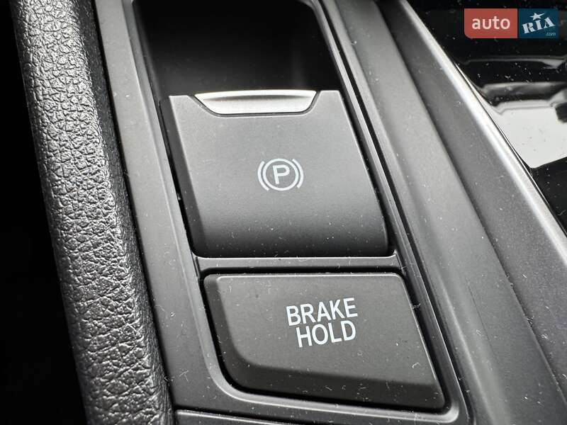 Внедорожник / Кроссовер Honda CR-V 2018 в Киеве