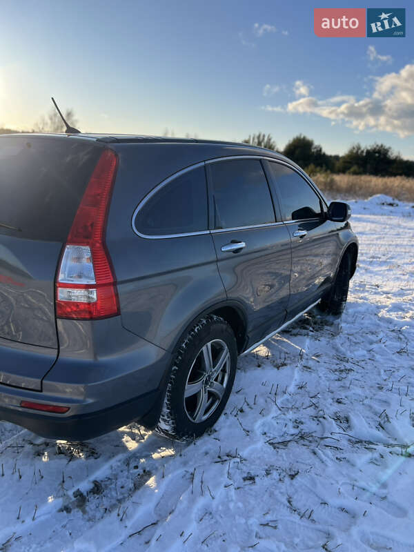 Внедорожник / Кроссовер Honda CR-V 2010 в Радивилове