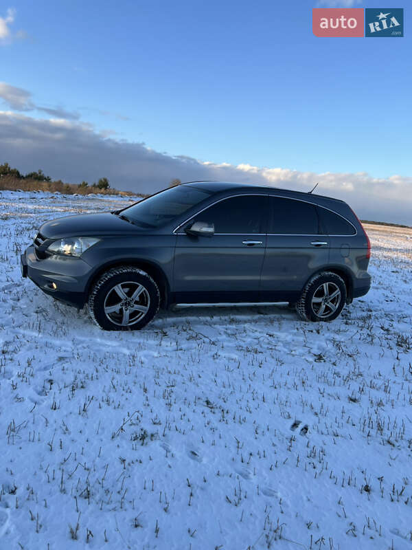 Внедорожник / Кроссовер Honda CR-V 2010 в Радивилове