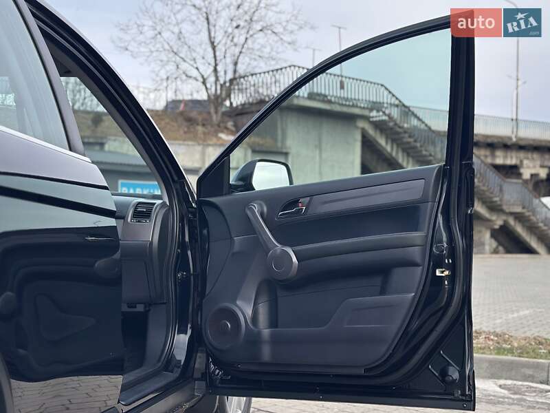 Внедорожник / Кроссовер Honda CR-V 2008 в Дрогобыче