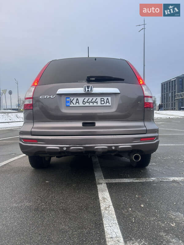 Внедорожник / Кроссовер Honda CR-V 2010 в Киеве