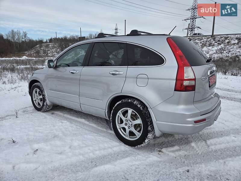 Позашляховик / Кросовер Honda CR-V 2011 в Харкові