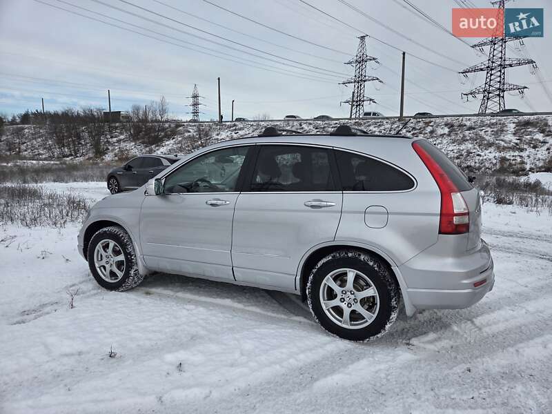 Позашляховик / Кросовер Honda CR-V 2011 в Харкові
