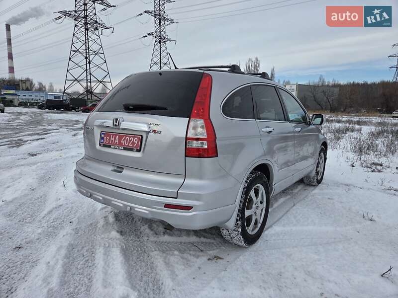 Позашляховик / Кросовер Honda CR-V 2011 в Харкові