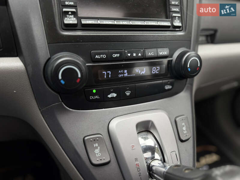 Внедорожник / Кроссовер Honda CR-V 2008 в Одессе