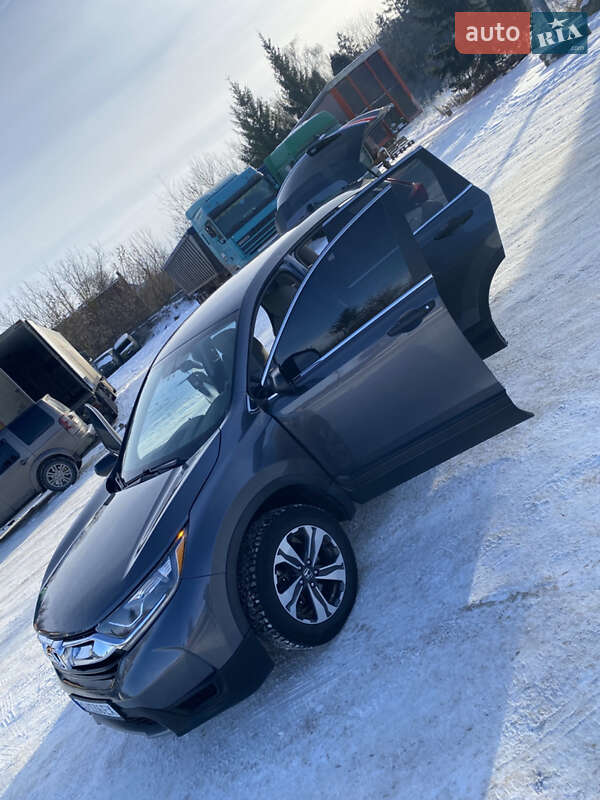 Внедорожник / Кроссовер Honda CR-V 2017 в Теребовле