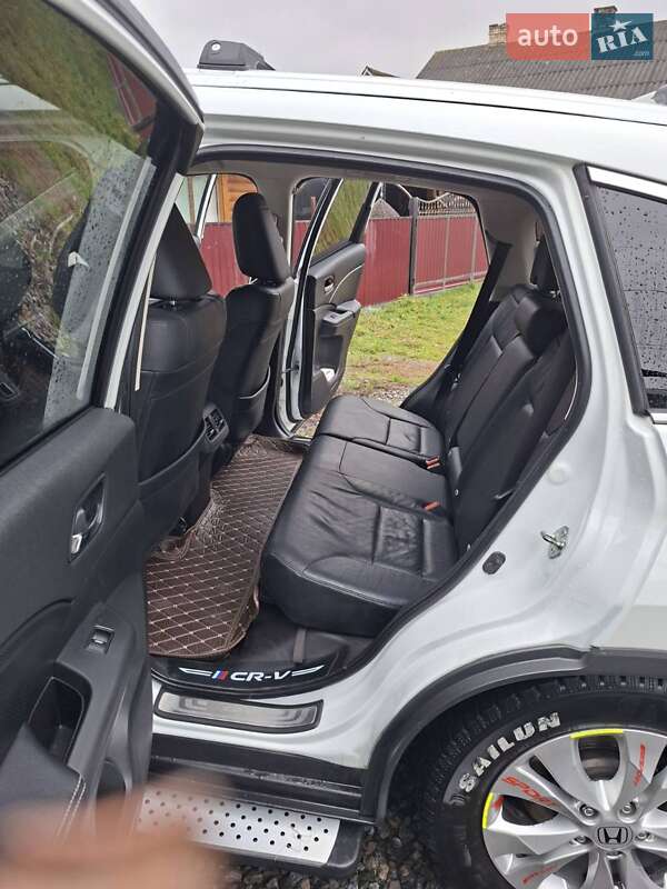 Позашляховик / Кросовер Honda CR-V 2014 в Новоселиці фото 9 Позашляховик / Кросовер Honda CR-V 2014 в Новоселиці