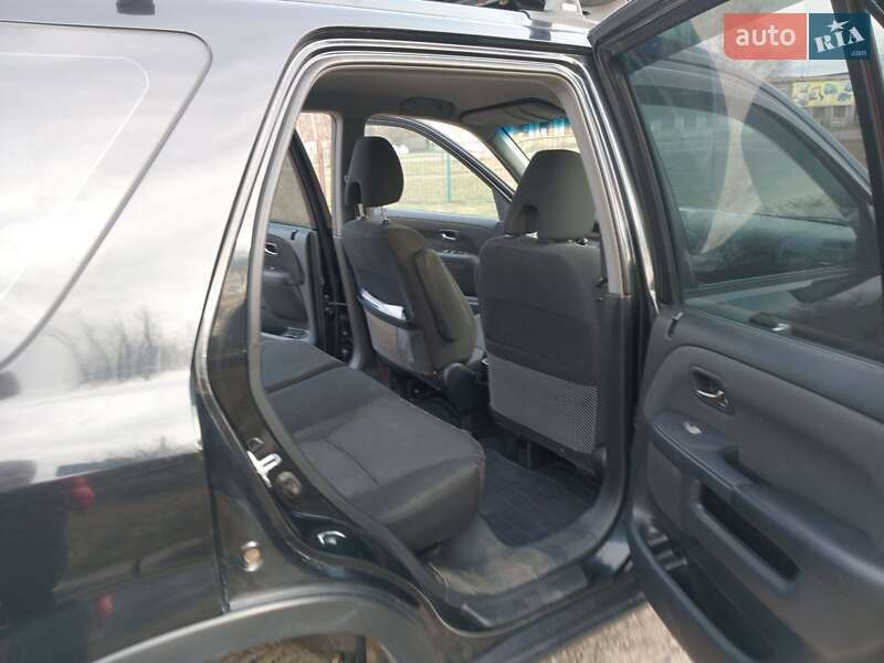 Внедорожник / Кроссовер Honda CR-V 2005 в Кременчуге