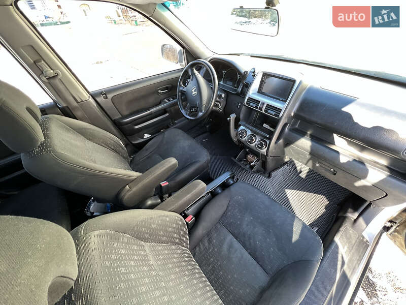 Внедорожник / Кроссовер Honda CR-V 2005 в Хмельницком
