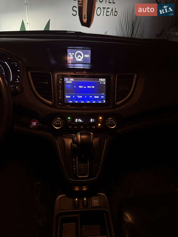 Внедорожник / Кроссовер Honda CR-V 2016 в Киеве