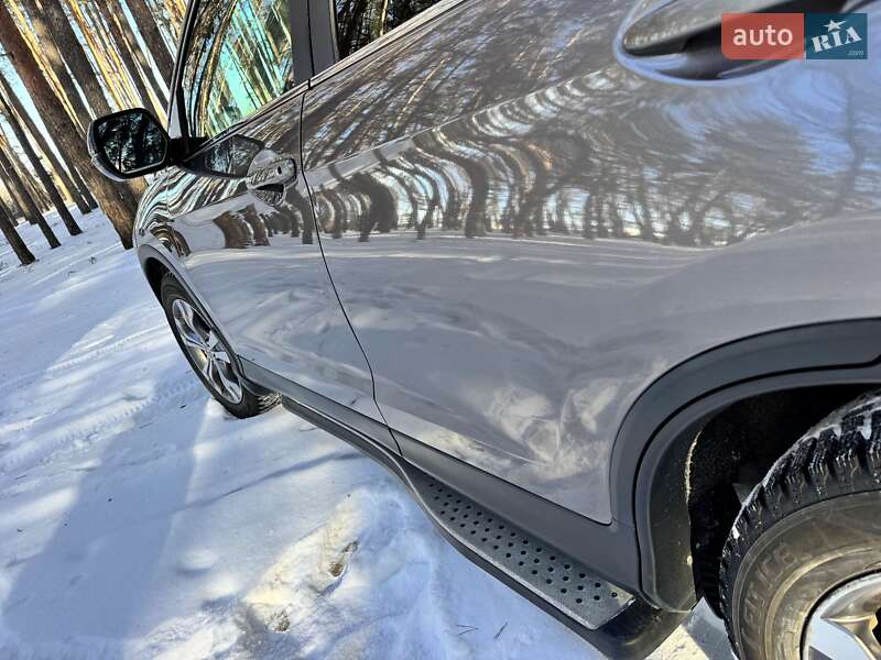 Внедорожник / Кроссовер Honda CR-V 2013 в Харькове