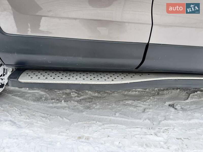 Внедорожник / Кроссовер Honda CR-V 2013 в Харькове