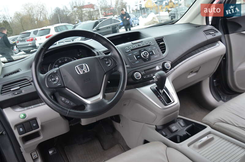 Внедорожник / Кроссовер Honda CR-V 2014 в Дрогобыче