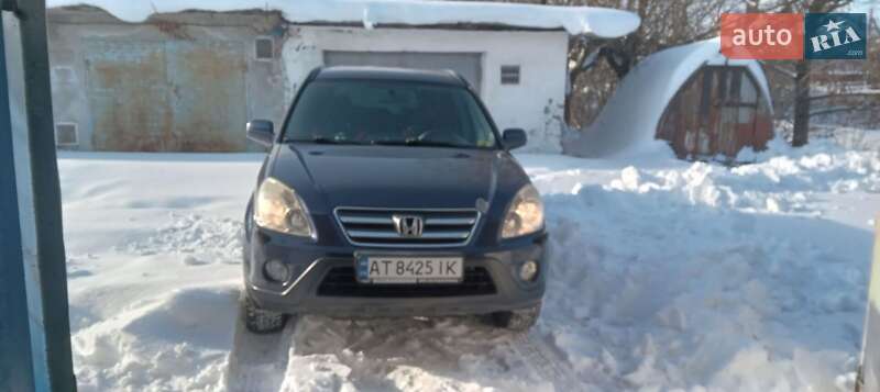 Внедорожник / Кроссовер Honda CR-V 2004 в Бурштыне