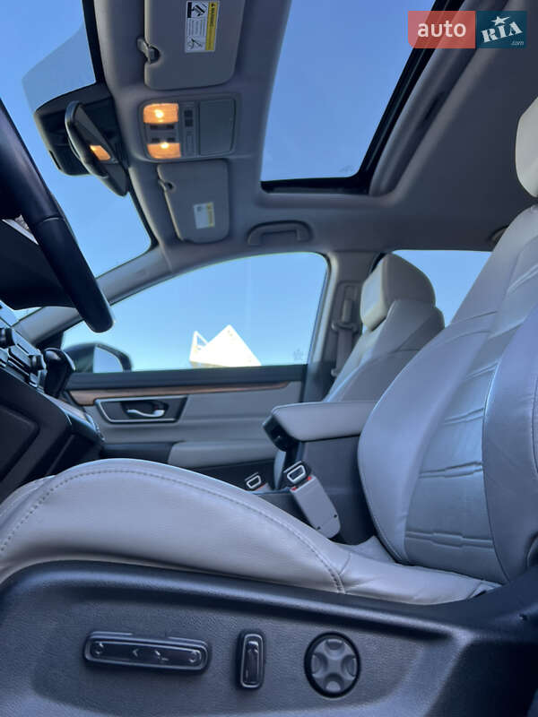 Внедорожник / Кроссовер Honda CR-V 2017 в Киеве фото 25 Внедорожник / Кроссовер Honda CR-V 2017 в Киеве