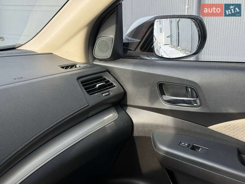 Внедорожник / Кроссовер Honda CR-V 2016 в Львове фото 36 Внедорожник / Кроссовер Honda CR-V 2016 в Львове