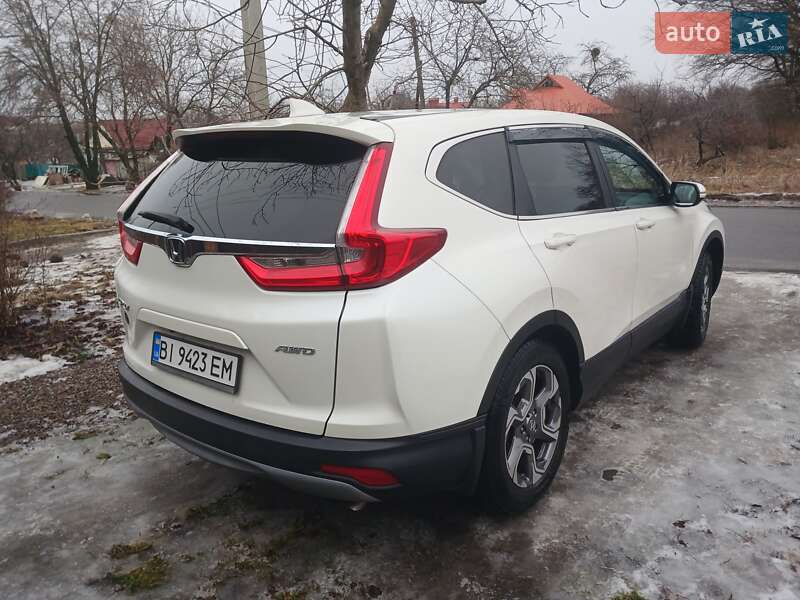 Внедорожник / Кроссовер Honda CR-V 2018 в Полтаве