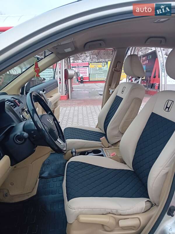 Внедорожник / Кроссовер Honda CR-V 2007 в Тернополе