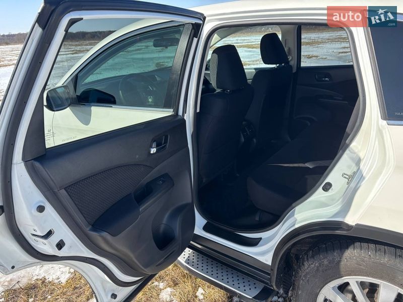 Внедорожник / Кроссовер Honda CR-V 2015 в Ахтырке