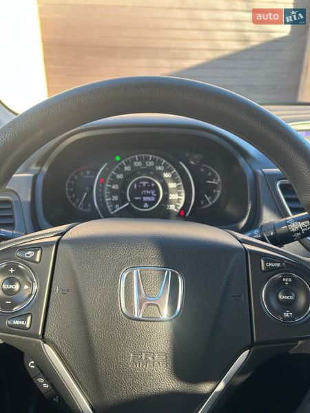 Внедорожник / Кроссовер Honda CR-V 2015 в Ахтырке