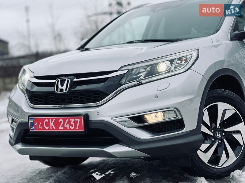 Внедорожник / Кроссовер Honda CR-V 2016 в Ивано-Франковске
