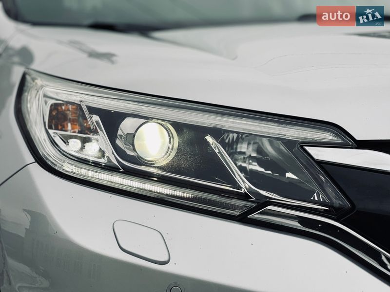 Внедорожник / Кроссовер Honda CR-V 2016 в Ивано-Франковске