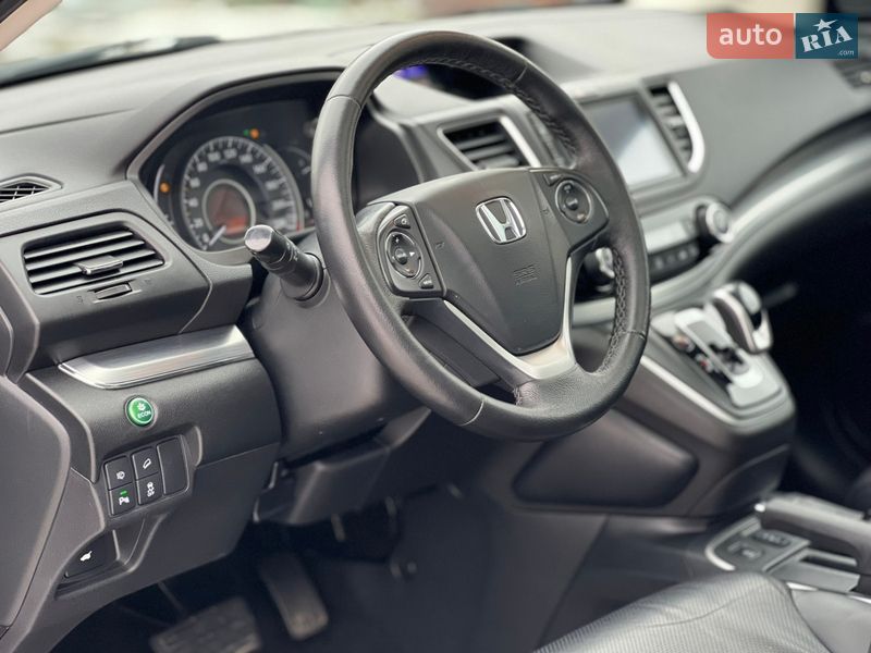 Внедорожник / Кроссовер Honda CR-V 2016 в Ивано-Франковске